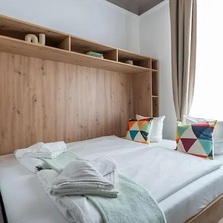 Suite, Self Check-in By Hm